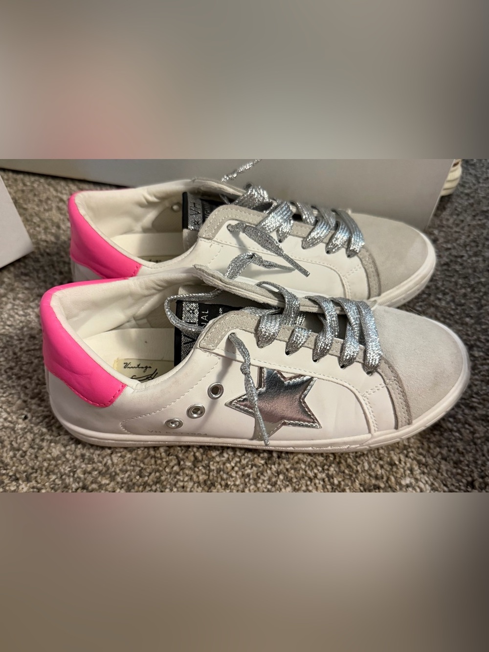 Girls Vintage Havana sneakers size 6